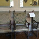 Drie stoelen in het Bargello Paleis in Florence, geborduurd in 'punto unghero', 17de eeuw.